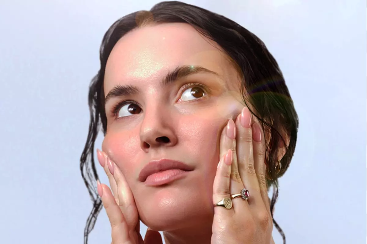 Estás usando buenos productos… pero tu piel sigue igual. Aquí está el problema.